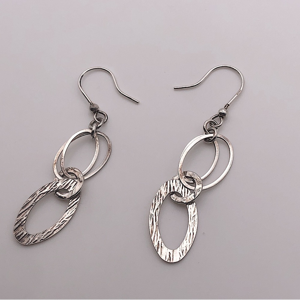 VTG Sterling Silver Brushed Woodgrain Design Circle Link Earrings 925 Italy 2.4”